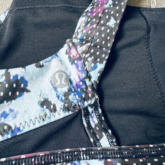 Lululemon Abstract Print Black Blue Purple Sports Bra - Picture 3 of 3